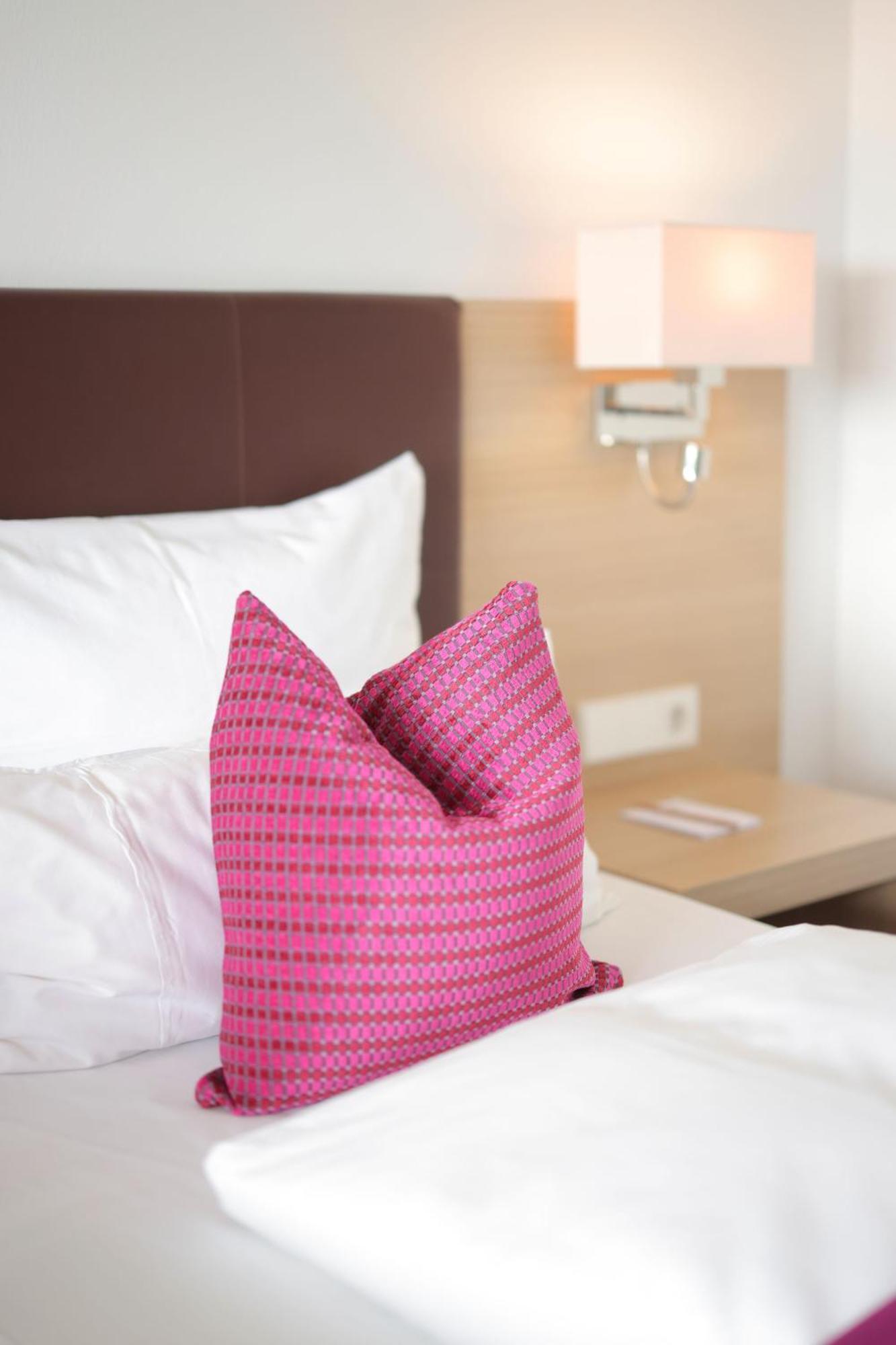 Hotel Wuerttemberger Hof Öhringen Kültér fotó