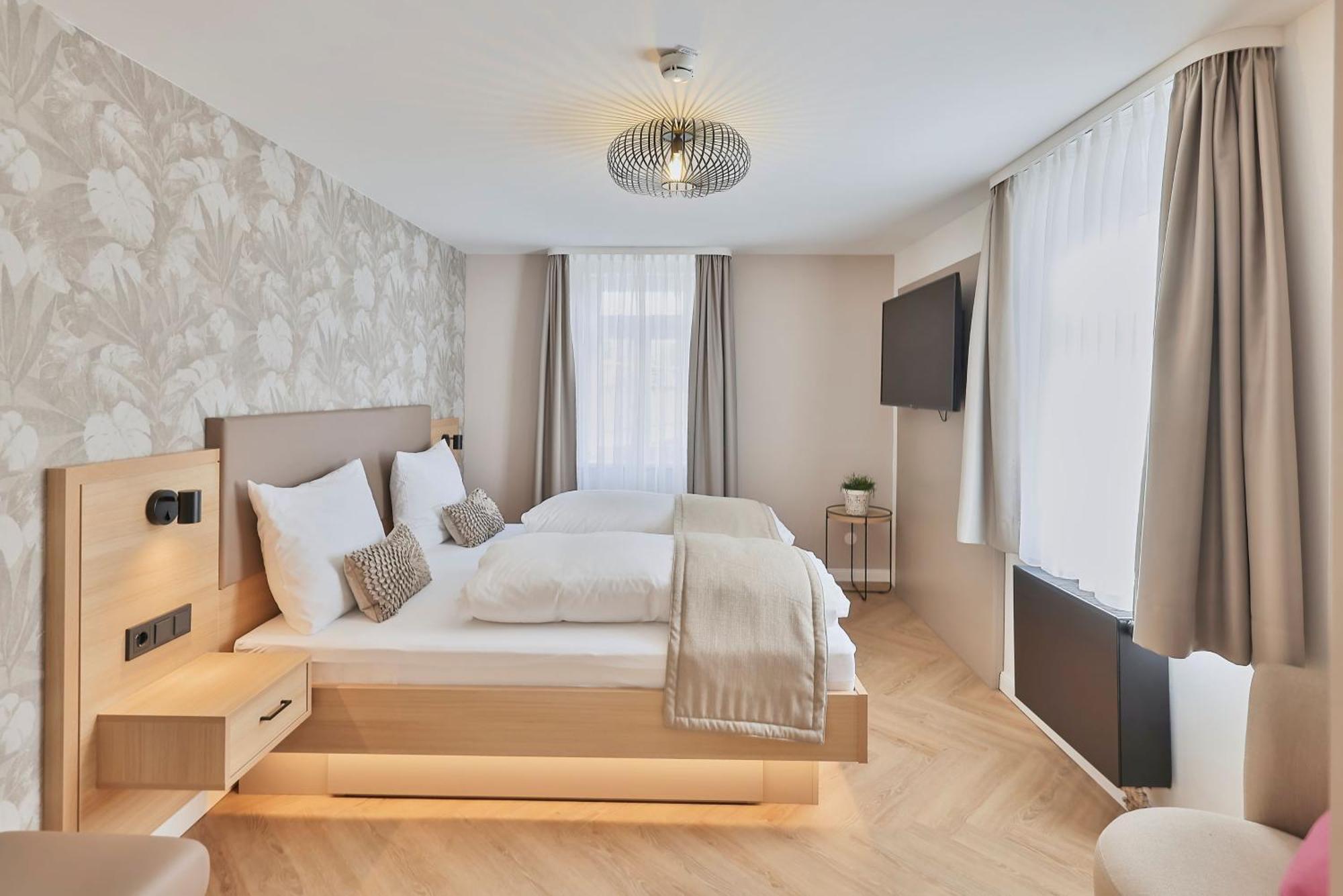 Hotel Wuerttemberger Hof Öhringen Kültér fotó