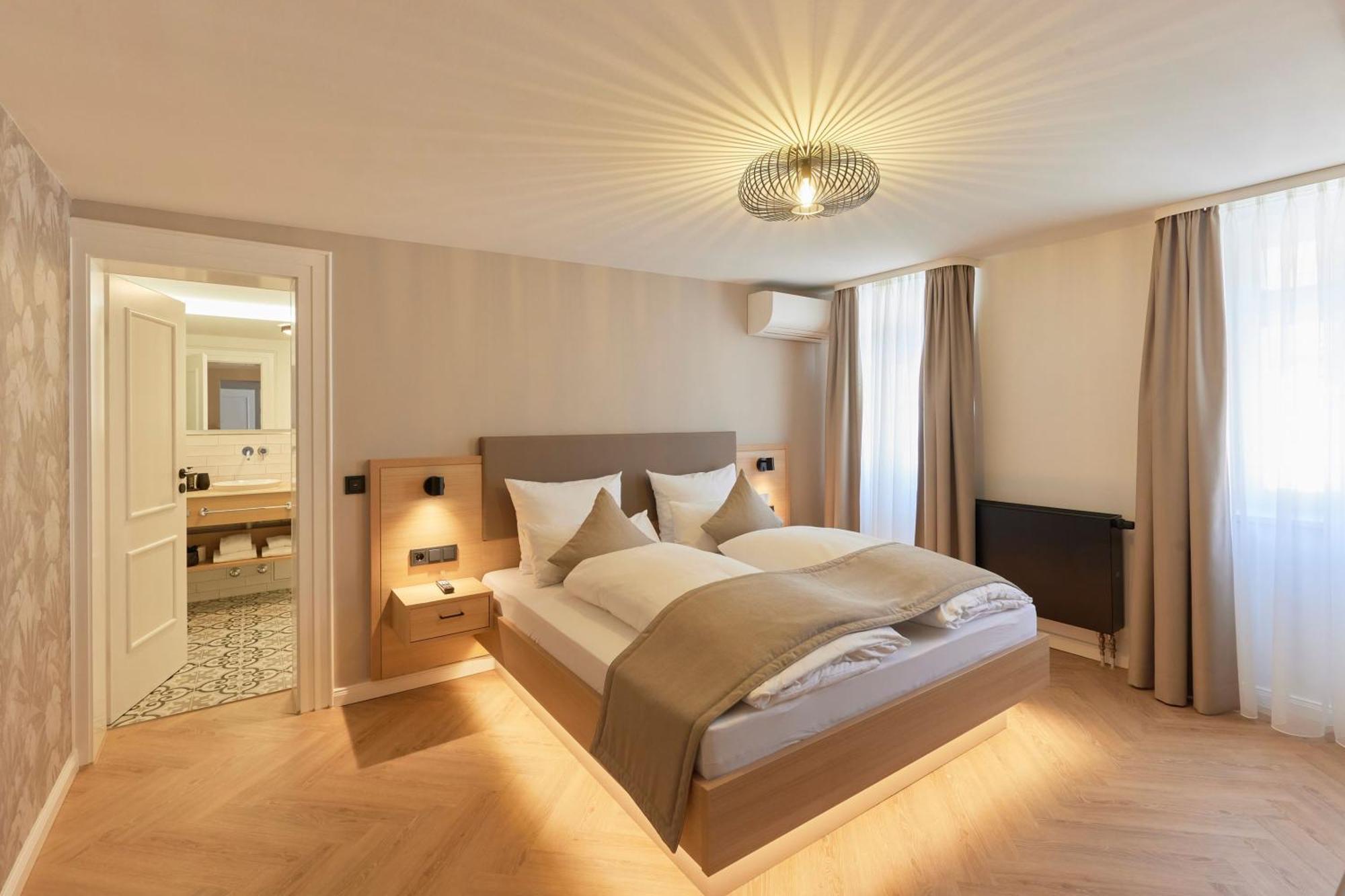 Hotel Wuerttemberger Hof Öhringen Kültér fotó